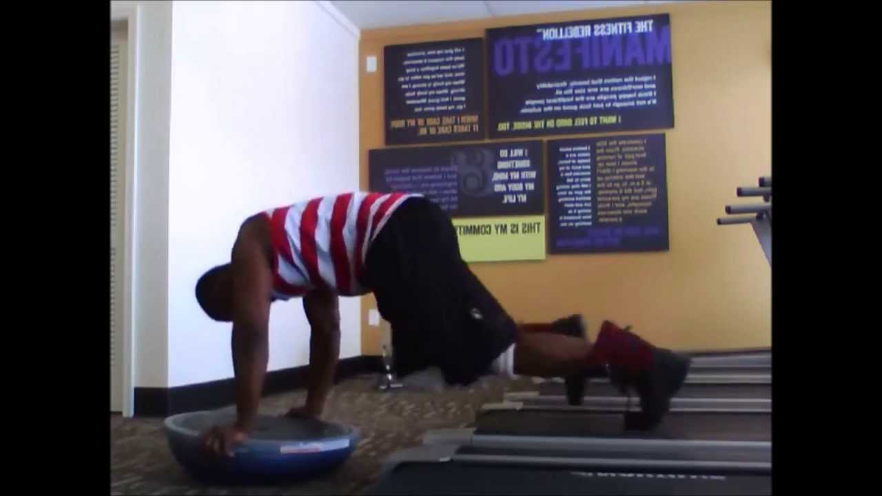 Full Body Workout in 40 Seconds - Bosu Balance Trainer Plank with Treadmill Variation
