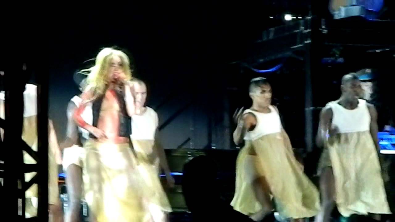 Lady Gaga in Mexico City 5/6/11 (Born this way + Judas)