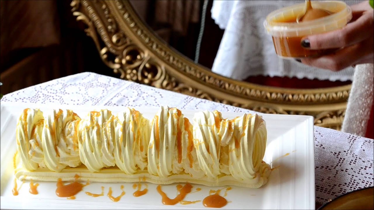 Elegantly Festive Meringue Roulade - YouTube