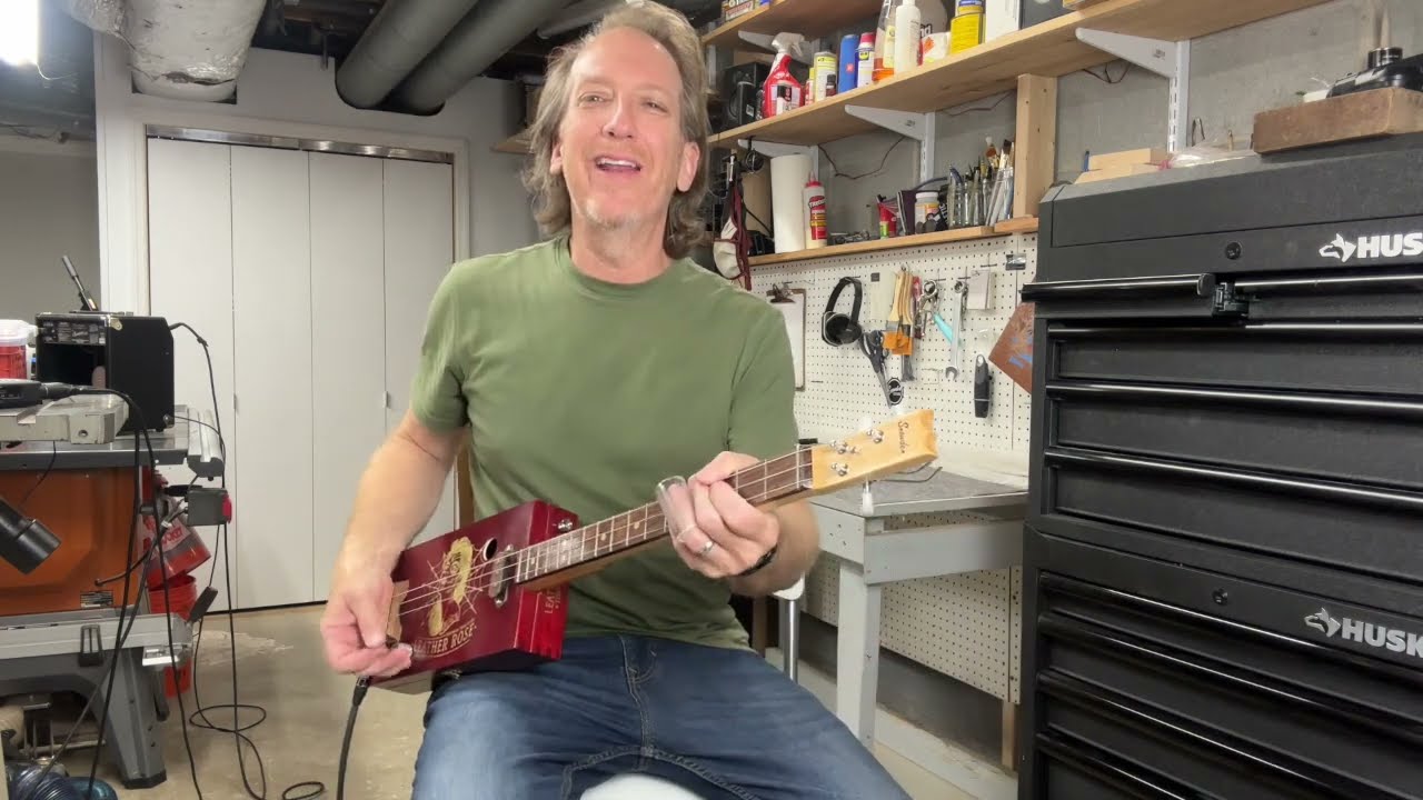 Cigar Box Guitar Pro Tip! 3 String How to Help with Bar Chords - Mike Snowden of Snowden Guitars