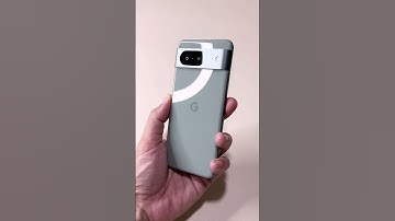 Pixel 8 comes with Tensor G3 chip and a 6.2" Super Actua display, and a polished glass back.