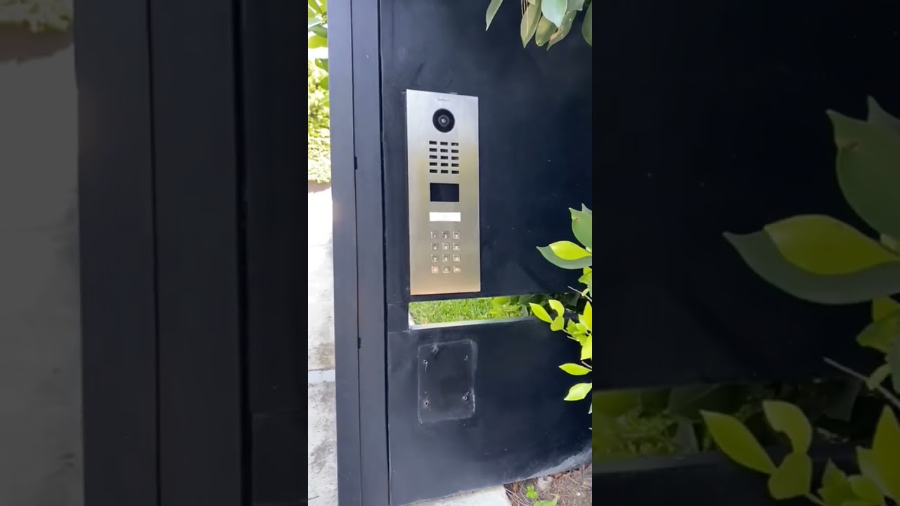 Doorbird Built-in Keypad for Enhanced Home Access Control in Beverly Hills  