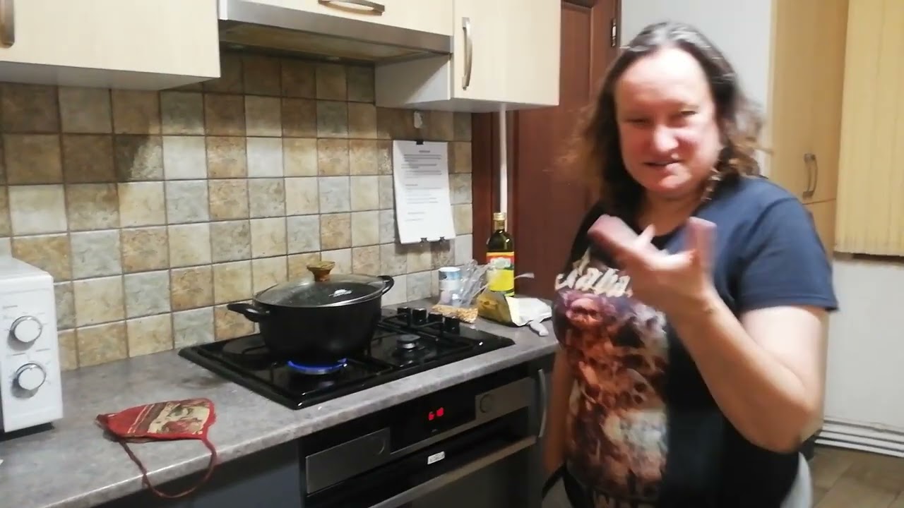 Shashlik popcorn for Movie Night | Solo Slow Travel in Armenia