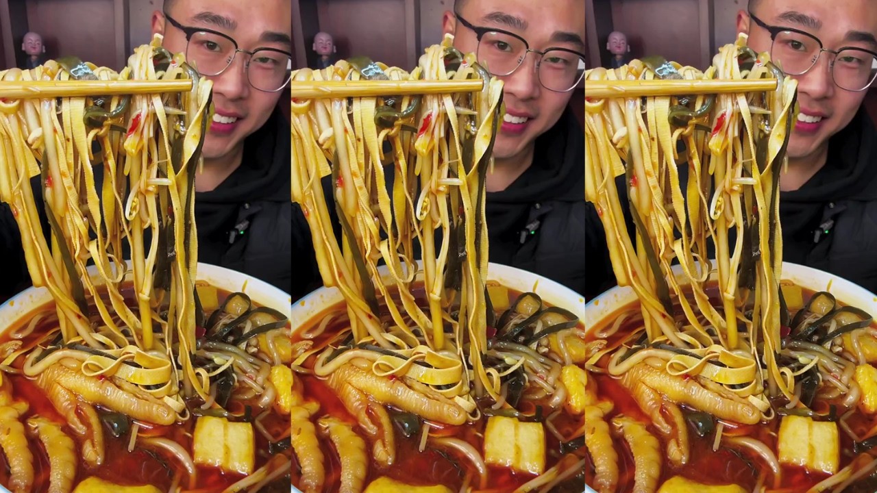 Spicy & Numbing Mala Flavor Is Perfect! Stewed Lamb Shank Bones with Big Bowl Hot & Sour Noodles 🍜🔥