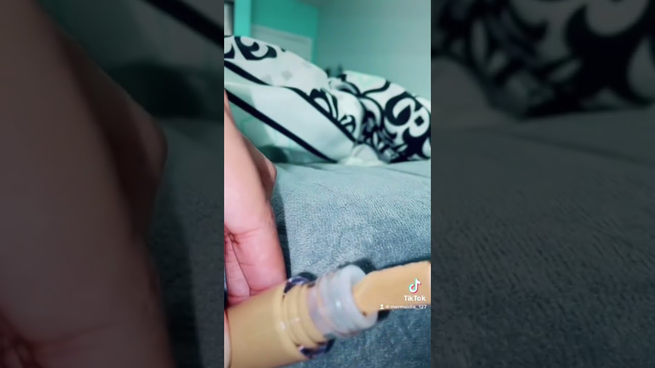 ELF CAMO CONCEALER💄💋shade: deep caramel 