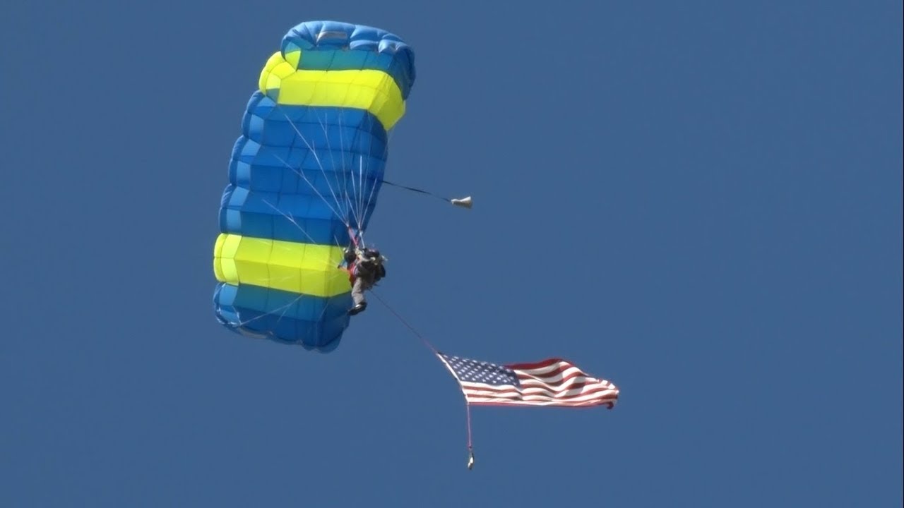 2017 Flying W Airshow - Skydive Sussex