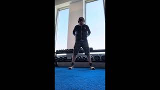 Weight losing body building tai chi: snake creeps down leg day