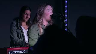 Jesus You Be Glorified :: Healing Rooms Worship