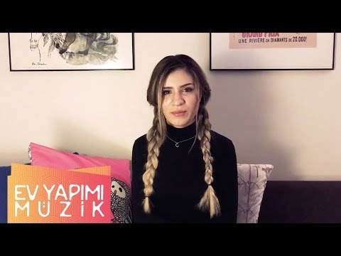 Feride Hilal Akın - Sie Liegt In Meinen Armen