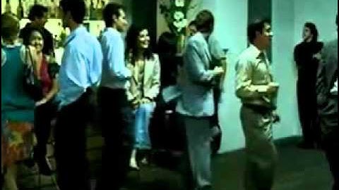 David Elsewhere popping and twisting through the night