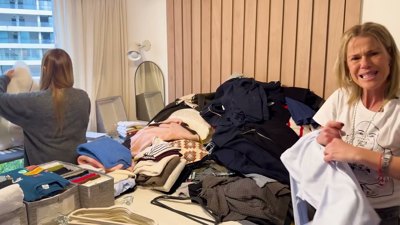 ORGANIZACIÓN DE VESTIDOR DE UNA PAREJA