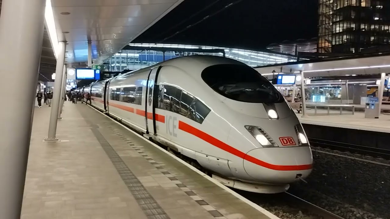 (toeter) aankomst en vertrek ice uit Utrecht Centraal