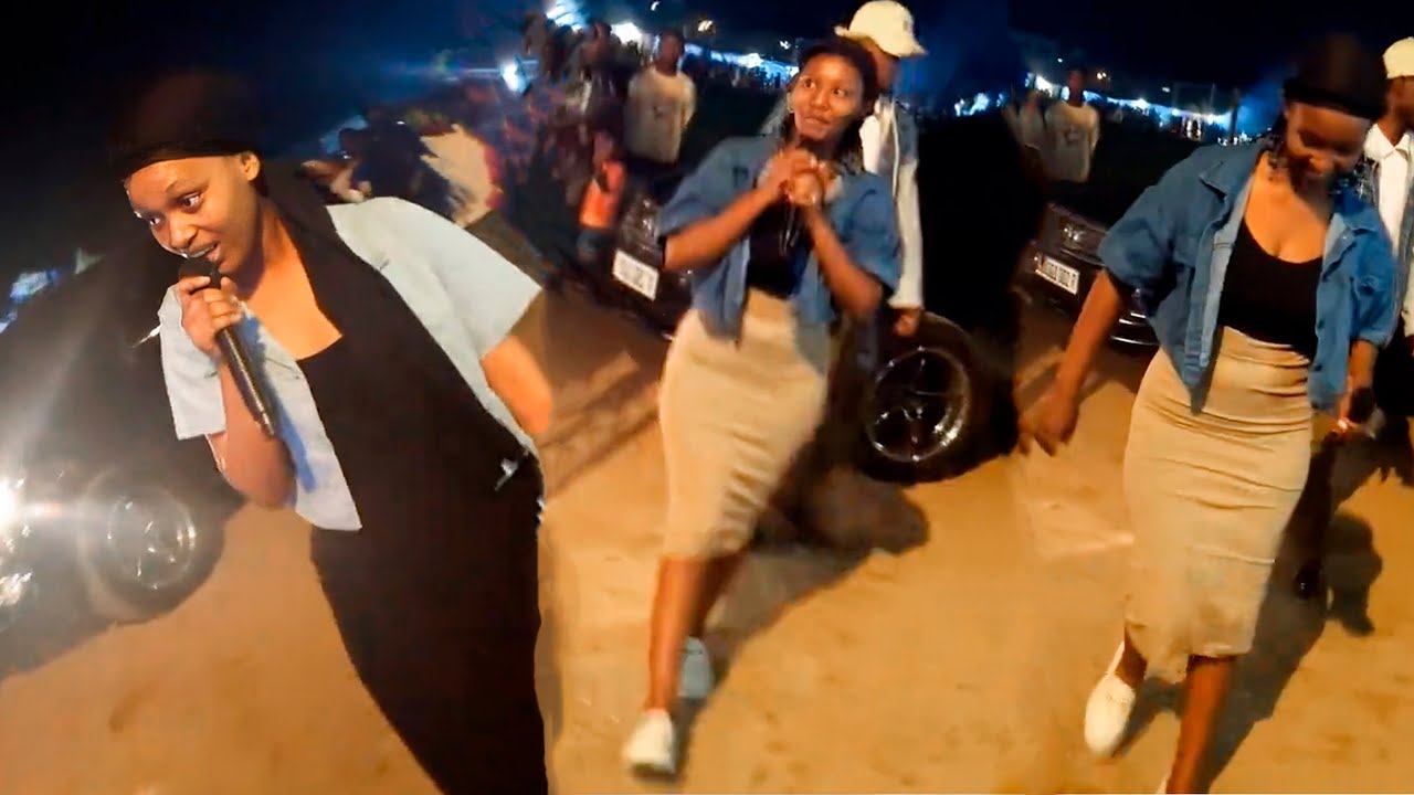 Vestine Abafana Bamufashe Abura Uko Azamuka Stage Dorcas Abanzayo Wenyine Mbega Abana Bakunzwe♥️♥️♥️