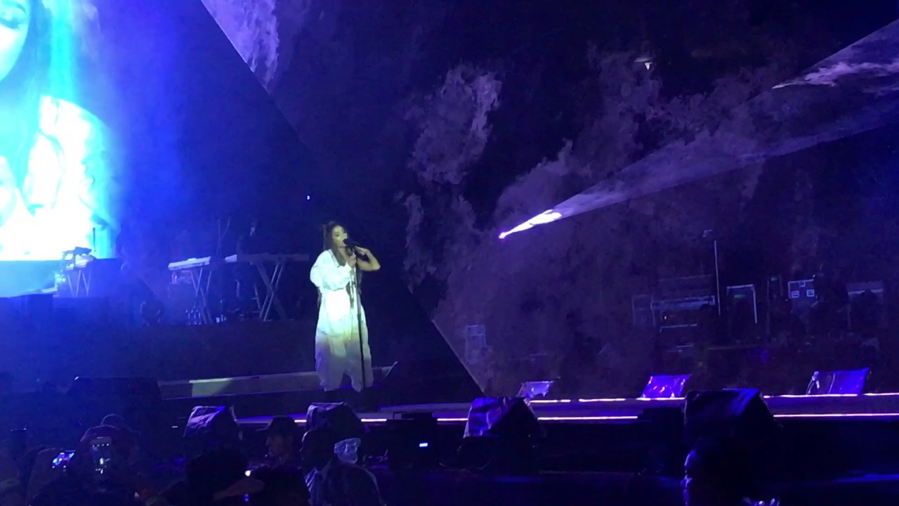 Ariana Grande - Leave Me Lonely - Dangerous Woman Tour (Live at São Paulo - Brazil)