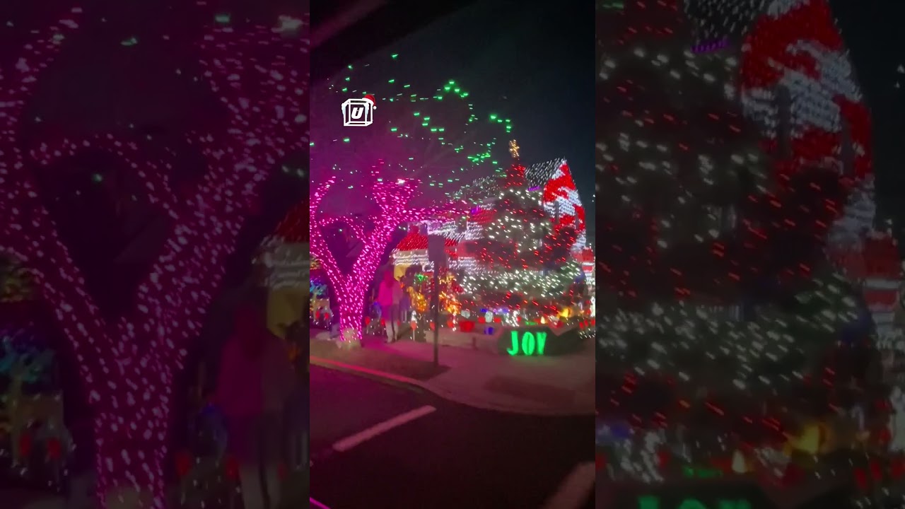 House goes all out with Christmas light display 🎄🏡          🎥: Viralhog