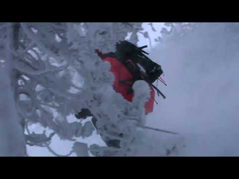 Nuestro Ford Ranger Raptor y Aymar Navarro le dan la bienvenida al invierno | Ford España