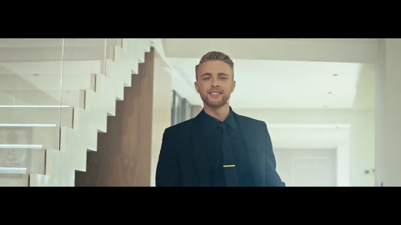 Исполнитель песни а он мне нравится. Исполнитель песни а он мне нравится. Слова песни ой как ты мне нравишься ой. Исполнитель песни а он мне нравится. Слова песни соловушка.