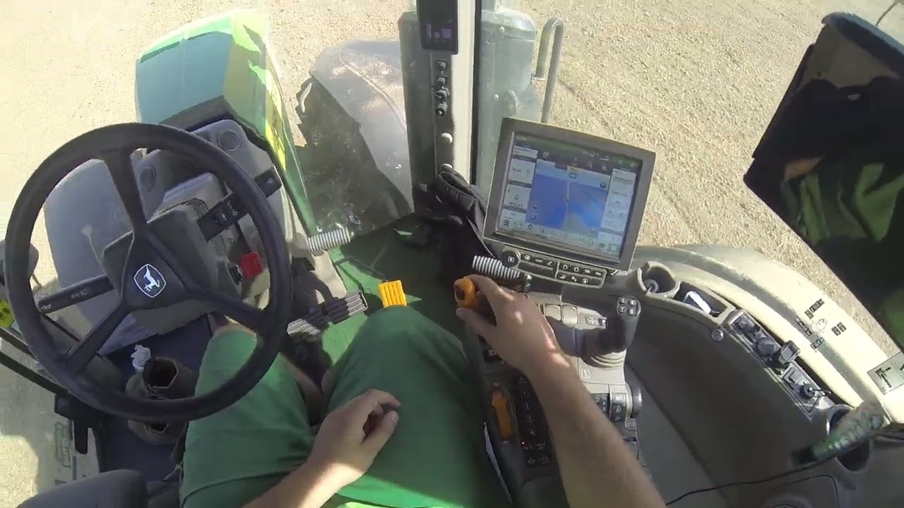 [GoPro] Cabview | John Deere 8R370  | Rozrábanie pod lucernu