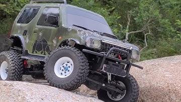 ラジコン　スケールクローラー　MST CFX SUZUKI　ジムニー