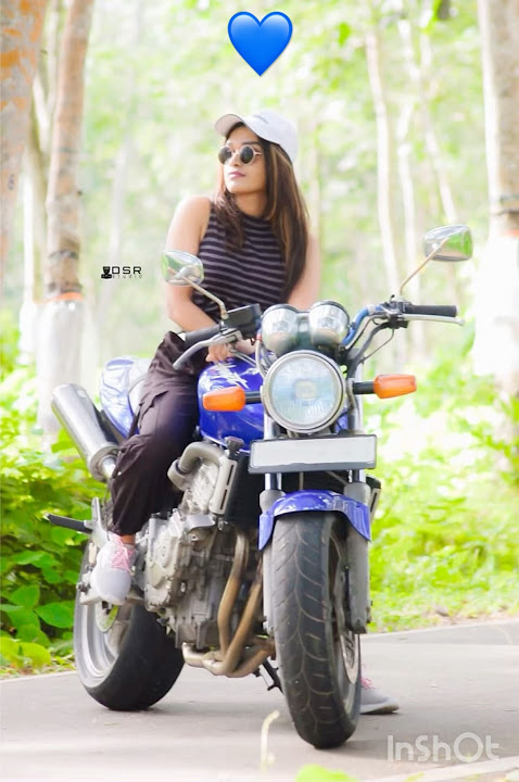 Hornet 250cc 🐝💙 | Honda Hornet Bike Girl | Highcapacity bike | #hornet #bike #bikegirl #shorts