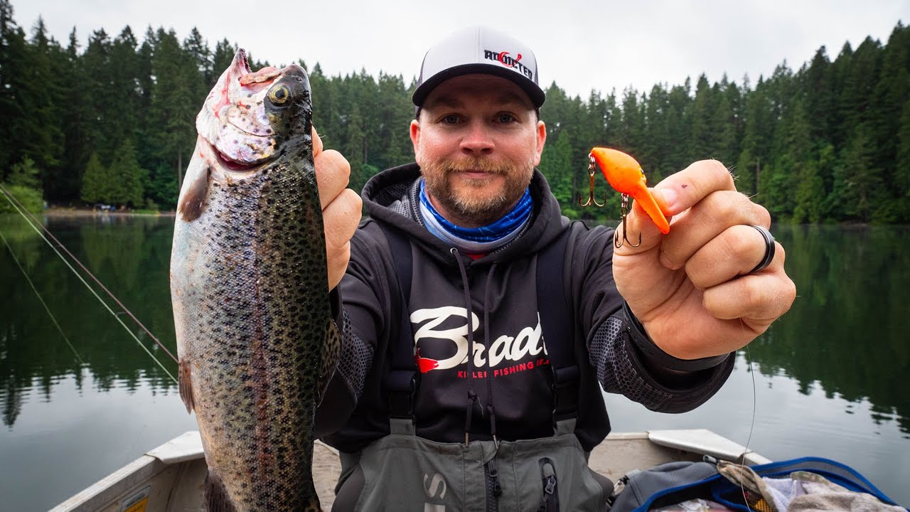 How To CATCH TROUT Using Small Plugs (SAVAGE Takedowns!) 