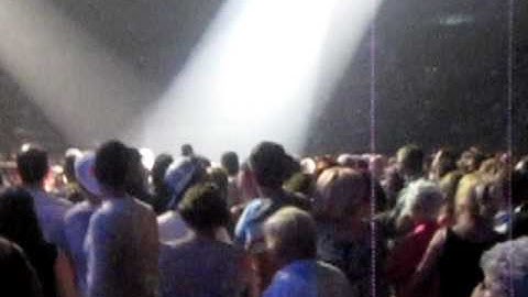 Josh Groban talking to the audience in Montreal July 23