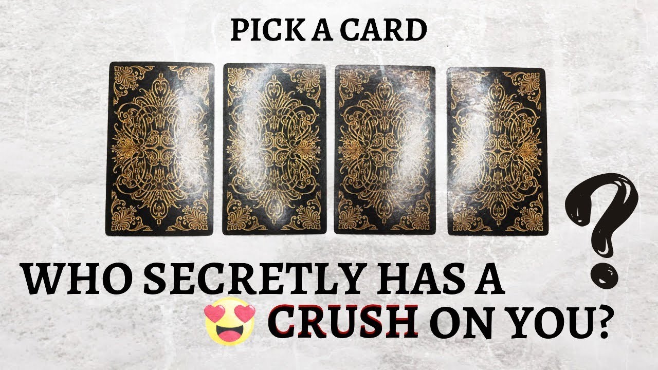 PICK A CARD 🔮 Who Has A Crush On You? 😻 Who Is Secretly Attracted To You? 🤫