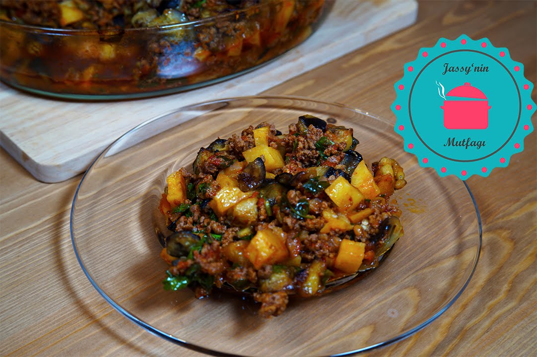 Fırında Patlıcan Musakka - YouTube