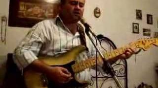 Video thumbnail of "Boomerang Pooh Uomini soli stratocaster"