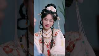 Reborn Hidden Noble: Embroideress Avenges Her Ex and Loves the Crown Prince screenshot 5