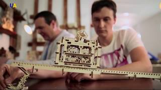 Ukrainian Model And Puzzle Maker Working With Disney