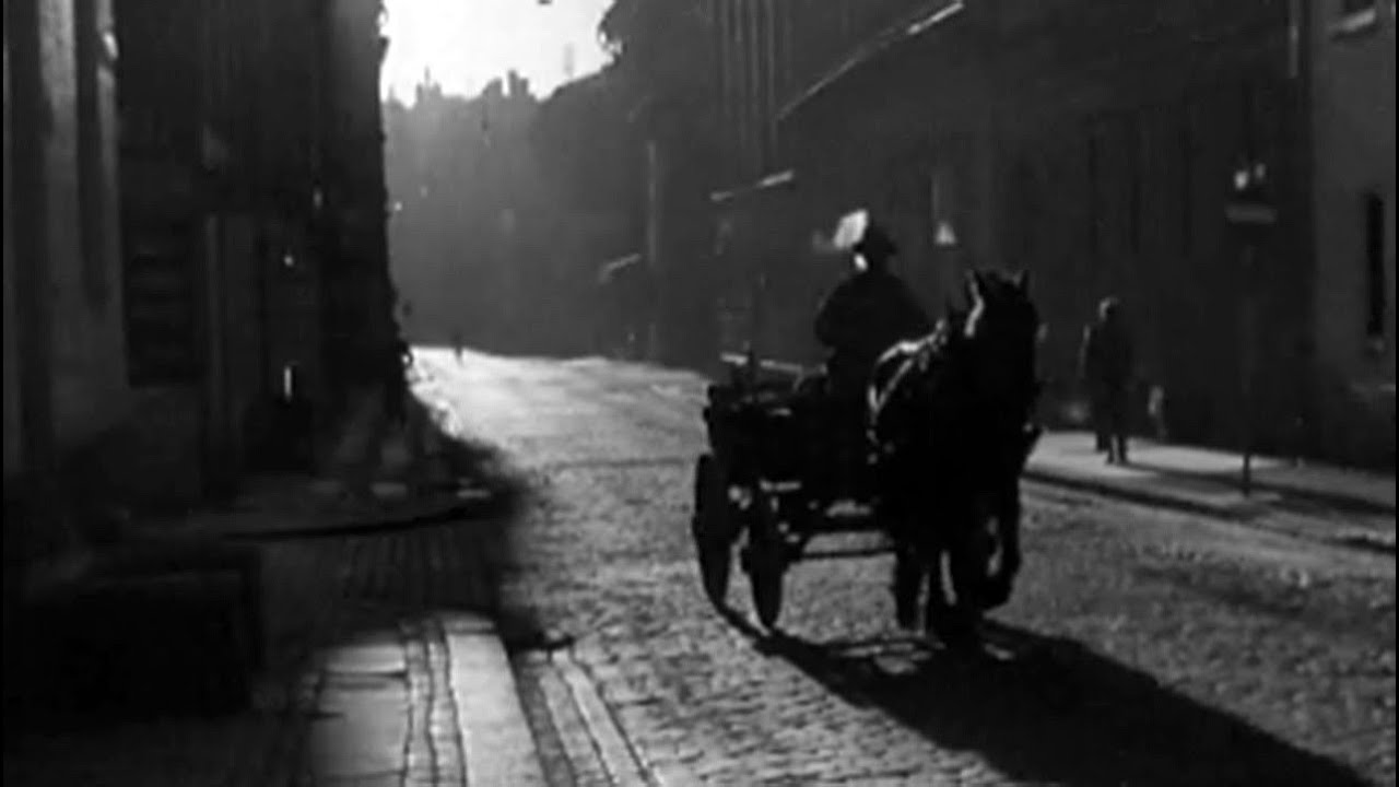 Byen og gatene, 1951