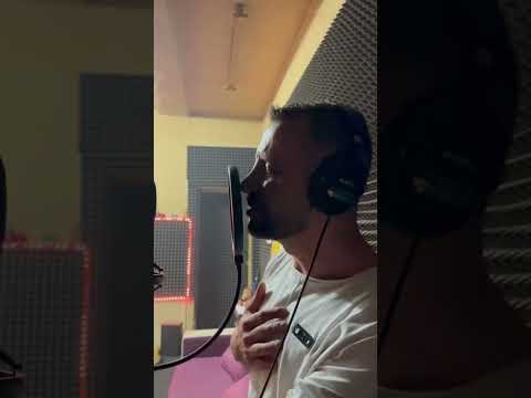 Траяна Още малко Cover 