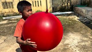 🚀🎈 Successfully Caught a 24'' Balloon Rocket! Finally Deflated in Your Hand!