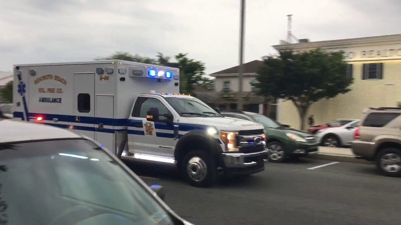Rehoboth Beach, DE Ambulance B86 Responding to a Medical YouTube