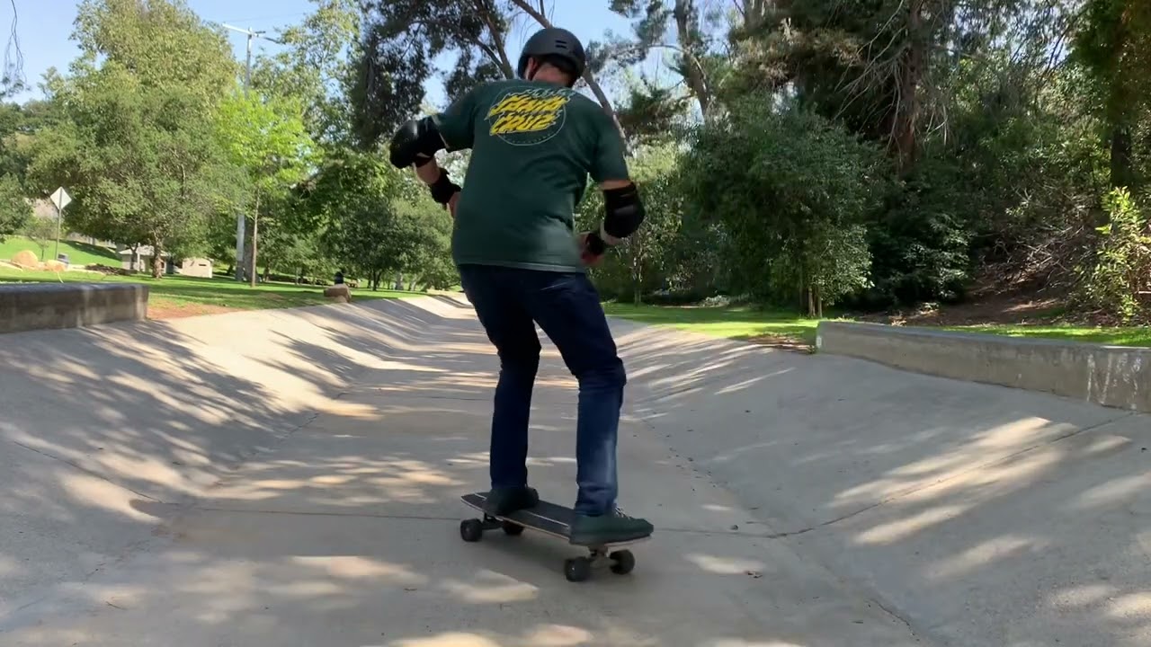 Mellow Banks Surfskate