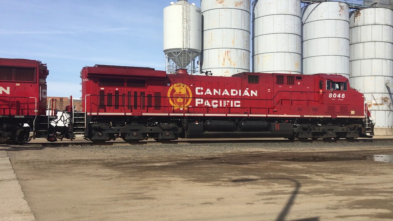 Canadian Pacific train in Hankinson, North Dakota (27March2019) YouTube