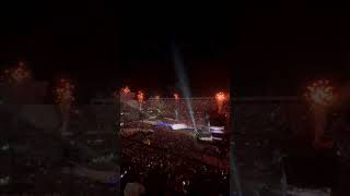 Taylor Swift sings 'Karma is the guy on the Chiefs' while Travis Kelce  attends Eras Tour - YouTube