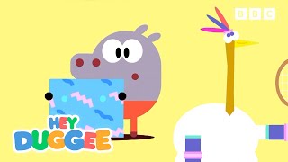 Hennie's Birthday Present! 🎁  | The Surprise Badge | Hey Duggee