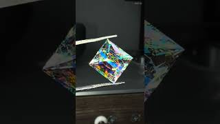 Дихроичное стекло в огранке. Тгк: Shardix
