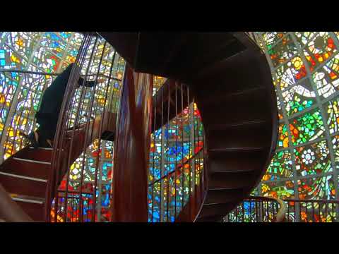 箱根・彫刻の森 シンフォニー彫刻(ステンドグラス)
