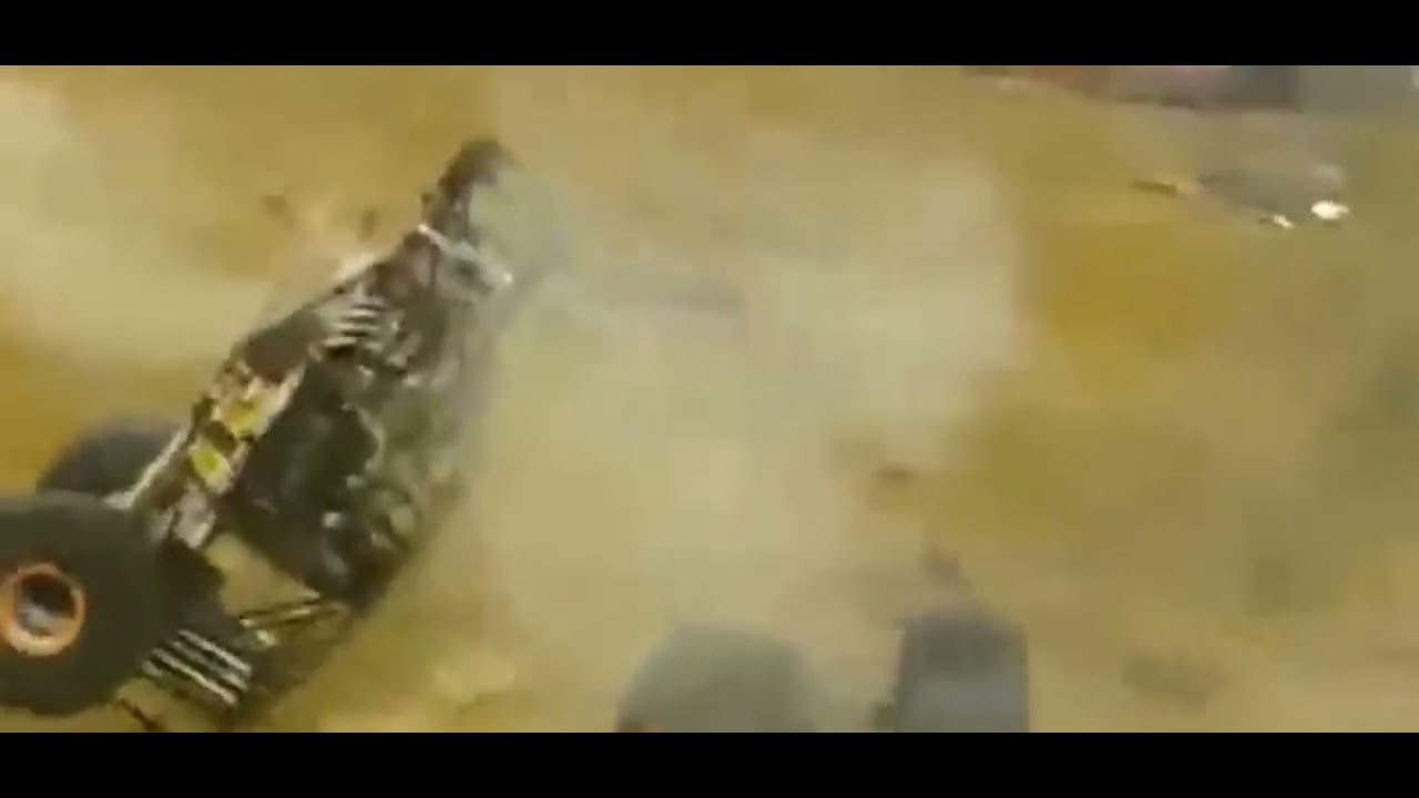 Monster Truck Falls Apart On Impact - YouTube