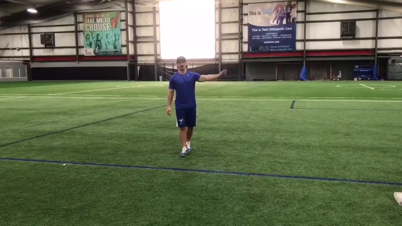 Base Running Tips [PART 4 Taking a Lead at Second Base] (Toronto Blue