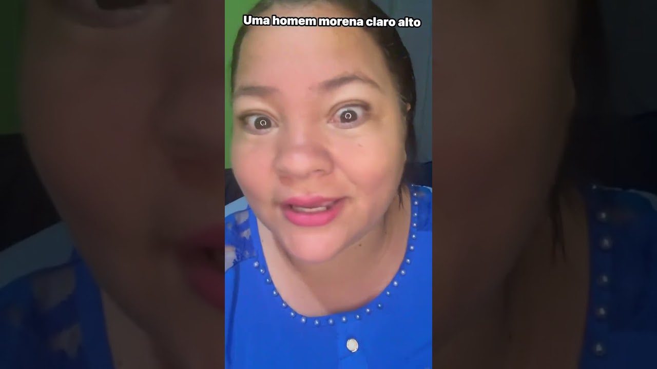 TEM UM HOMEM MORENO ALTO QUE ESTÁ ACONTECENDO ISSO