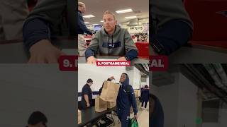 NFL players get HOW MANY meals while traveling?? 👀 #patriots #nfl #shorts