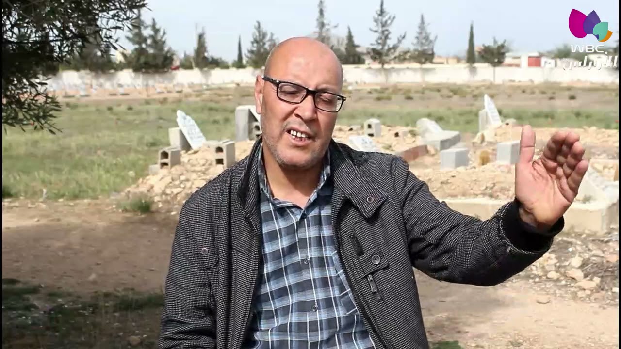 ميلة: سمير فرمي إنسان يوثق وينشر وفيات بلديته منذ 7سنوات