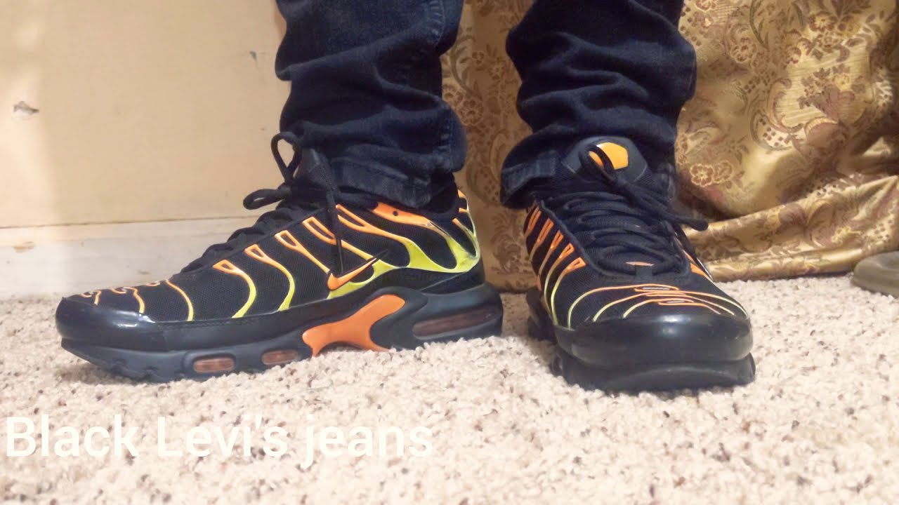 nike air max plus black volt total orange