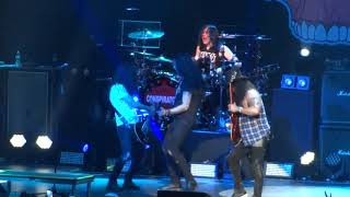 Slash ft Myles Kennedy and the Conspirators - Doctor Alibi - Paris 2019