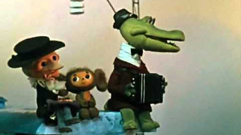 Шаинский голубой вагон фортепьяно. Голубой вагон текст. Голубой вагон ремикс. Крокодил гена и шапокляк. Песня крокодила голубой вагон.