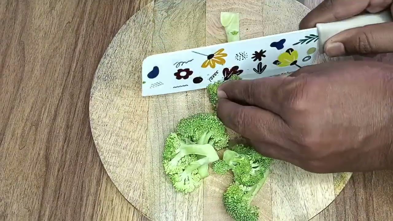 10 Mins Tasty Broccoli Curry Recipe | Simple Homemade Curry